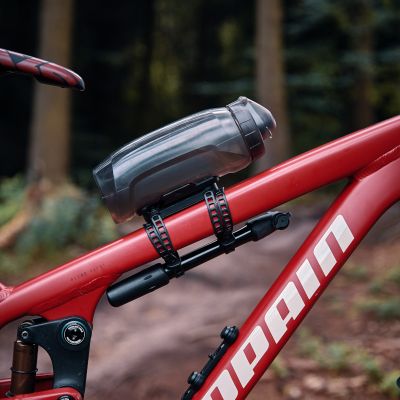 Fidlock twist bottle 590+בסיס אוניברסלי