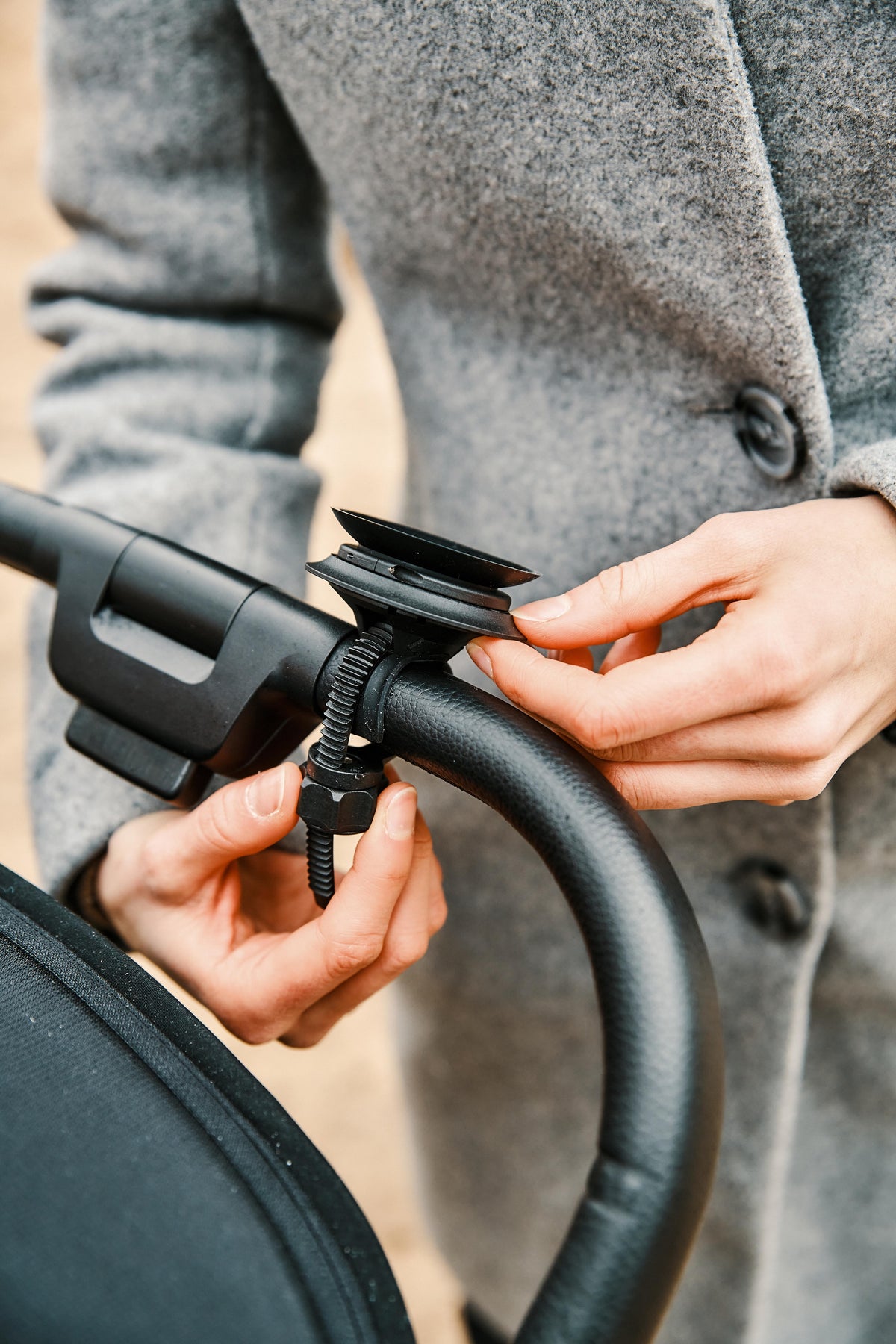 Fidlock flex בסיס לטלפון נייד להתקנה על הכידון, מתקן טלפון לאופניים, מבט 8