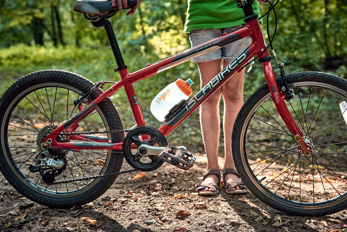 Fidlock Twist bottle 450 KIDS + BIKE BASE, בקבוק מים מגנטי לאופניים, מבט 4