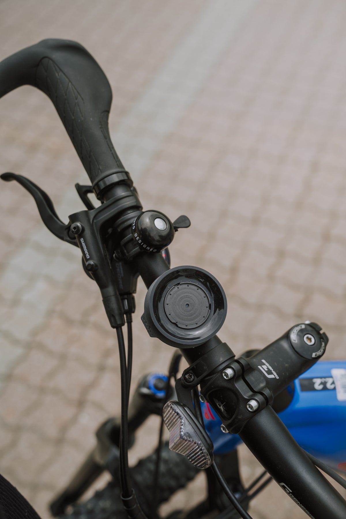 Fidlock בסיס לטלפון ניד להתקנה על הכידון, מתקן טלפון לאופניים, מבט 8